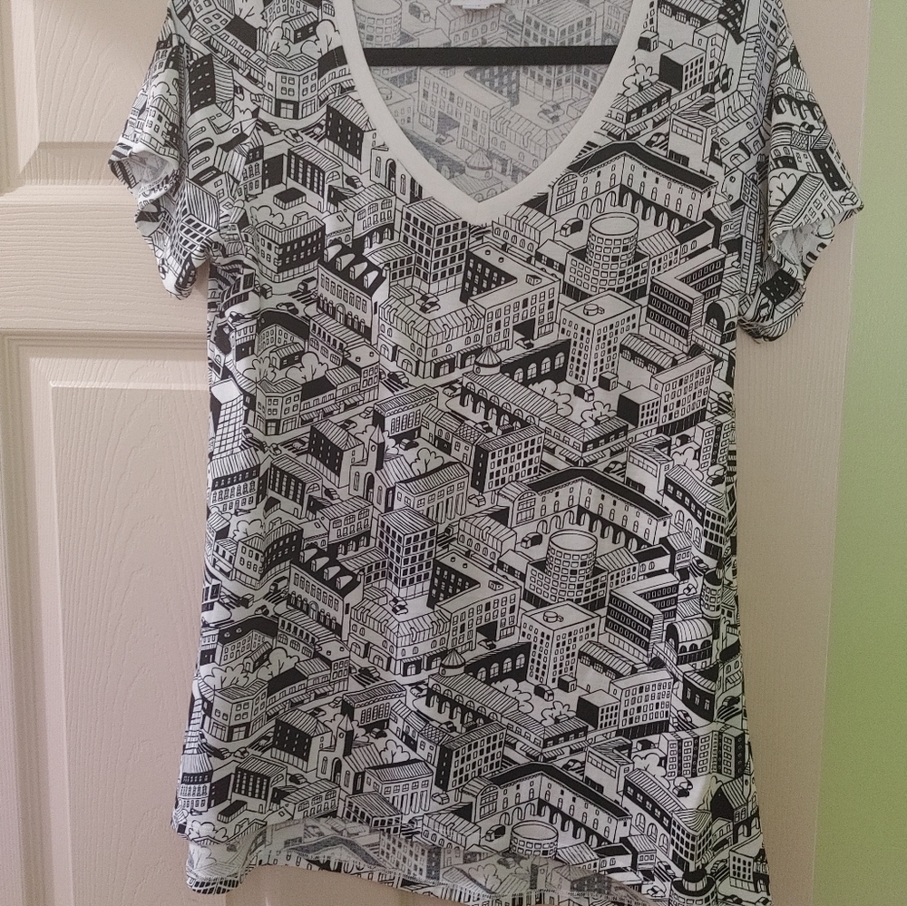 Lularoe Perfect T